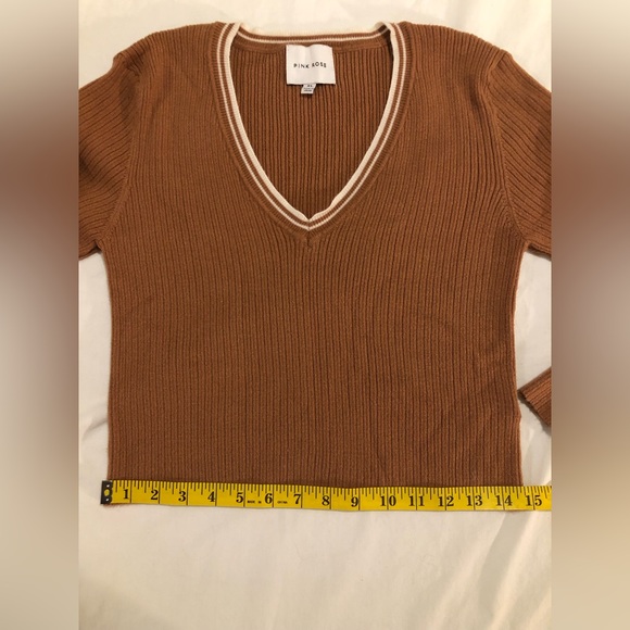 Pink Rose khaki & white, XL, long sleeve waist crop sweater - Picture 5 of 12